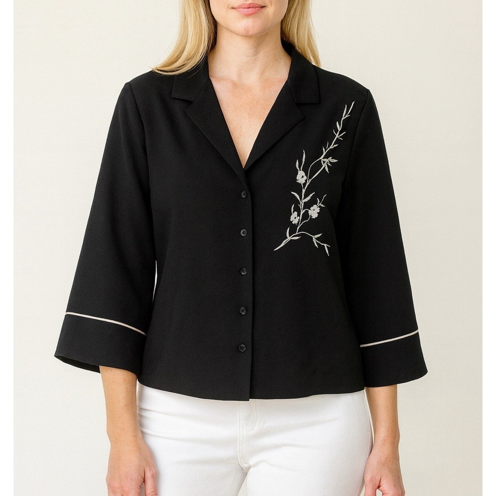 VTG Guess Asian Jacket Women's Sz M Black w/ Flower Embroidery Lightweight Bell